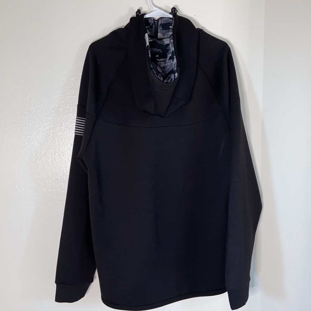 Jacket - Picture 5 of 5